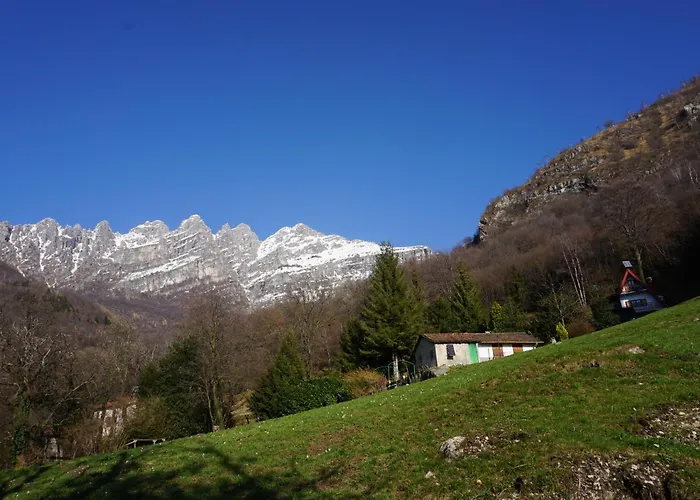 Lejlighed Haven Just Steps From Como, A Charming Newly-renovated