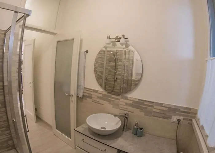Haven Just Steps From Como, A Charming Newly-renovated