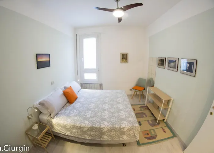 Haven, Cosy A Few Steps From Lake, Newly-renovated! Lecco