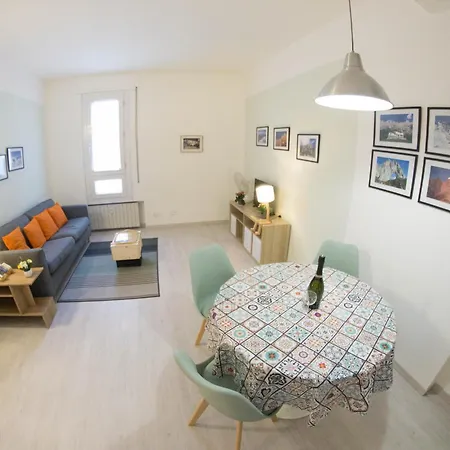 Haven Newly-renovated Near Lake, Ac, 10 Min Walk To Centre לקו