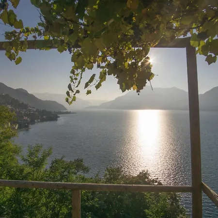 Haven, Cosy A Few Steps From Lake, Newly-renovated! Apartmán *